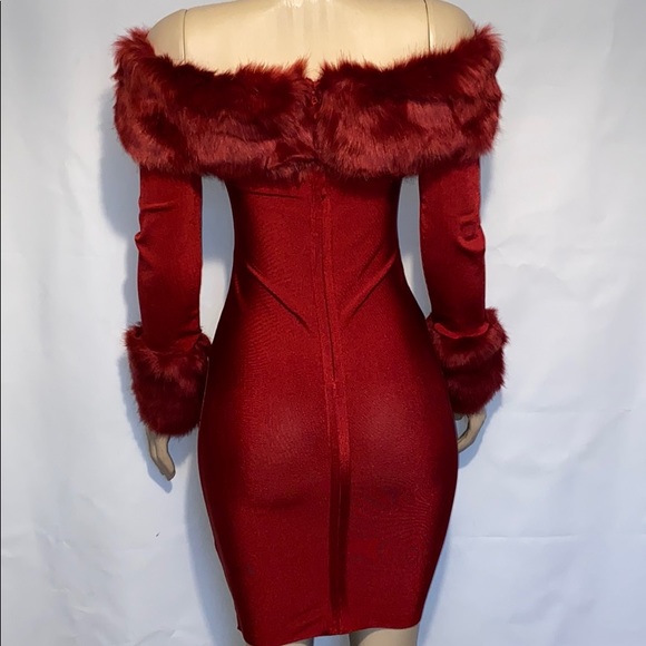 💥Host Pick!🔥Couture Red Dress🎄 - Picture 4 of 5